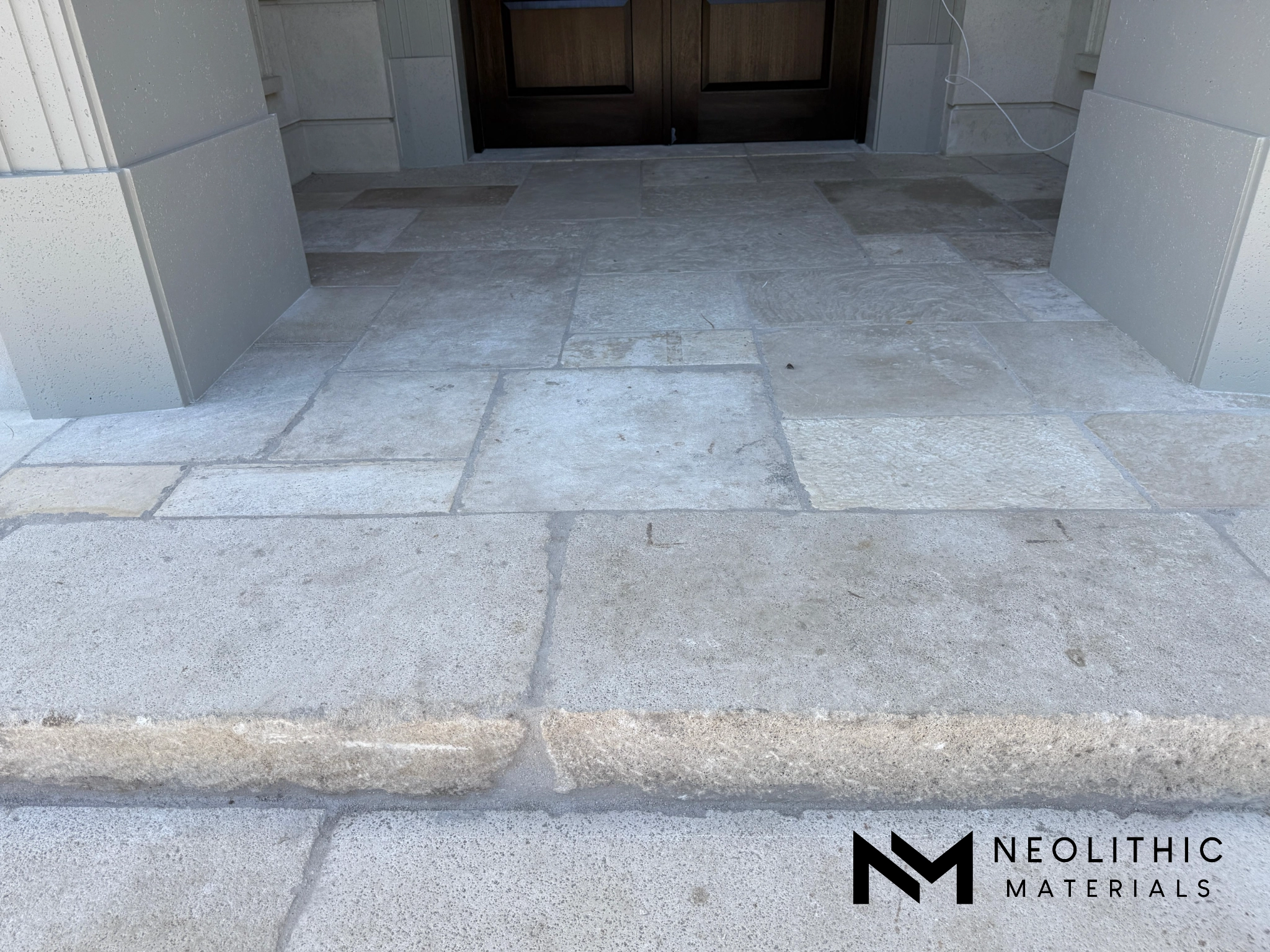 Antique Dalle de Bourgogne